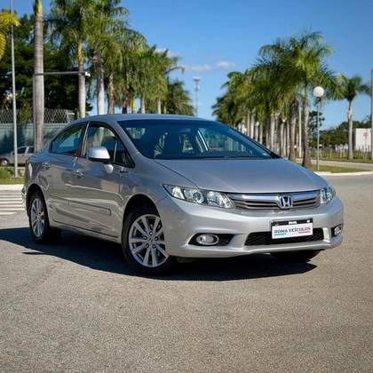 HONDA CIVIC 1.8 LXS 16V FLEX 4P MANUAL